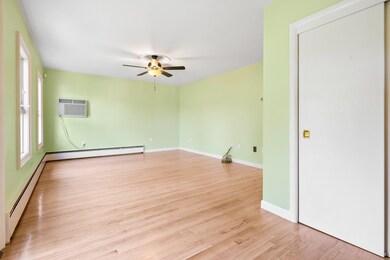 21 Webster Ave, Pelham, NH 03076 - photo 6