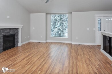 Living Room_DMD_4976-SMALL