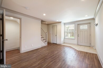 14 E Oak Ln, Glenolden, PA 19036 - photo 5