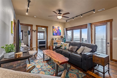 237 Baker Ave unit 301, Whitefish, MT 59937 - photo 3