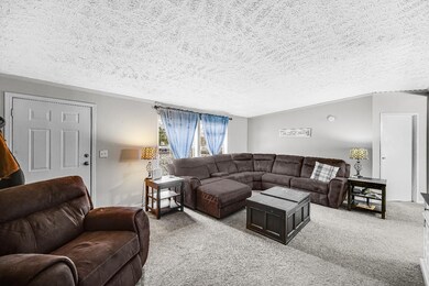 2135 E 450 S, La Porte, IN 46350 - photo 6