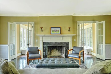 1363 Narragansett Blvd, Cranston, RI 02905 - photo 3