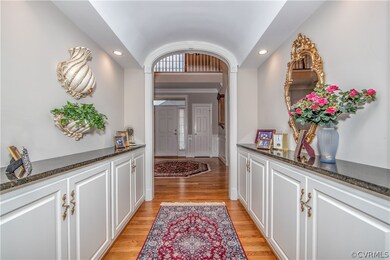 Arched Openings from the Foyer to the Great Room