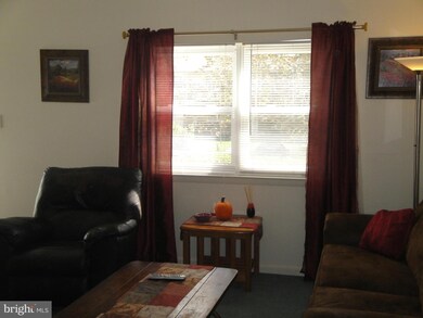 654 Glynlee Ct, Reisterstown, MD 21136 - photo 4