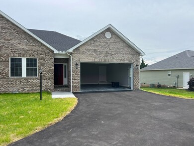 79 Meriwether Cir, Stuarts Draft, VA 24477 - photo 3