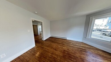 15 W Chestnut St unit 1 Right, Brockton, MA 02301 - photo 3