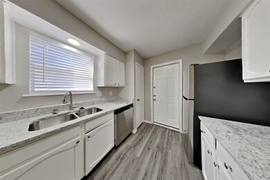 16735 Summer Dew Ln, Houston, TX 77095 - photo 6