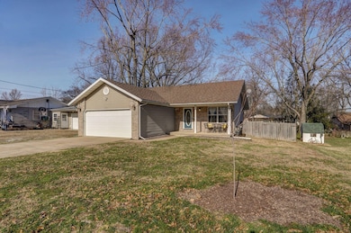 305 E Saint Louis St, Nixa, MO 65714 - photo 3