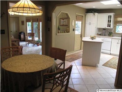 17 Silvercrest Dr, Tinton Falls, NJ 07712 - photo 2