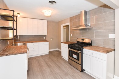 1707 S Park Dr, Alvin, TX 77511 - photo 6