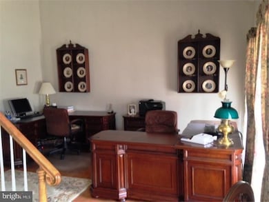 35 Driftwood Ct, Glassboro, NJ 08028 - photo 3