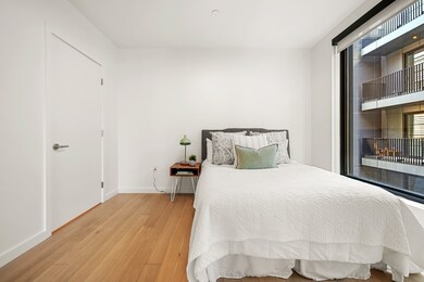 21-35 W 2nd St unit 407, Boston, MA 02127 - photo 2