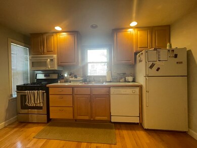 35 Green St unit 1, Woburn, MA 01801 - photo 7