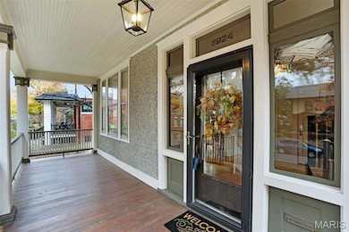 6924 Amherst Ave, Saint Louis, MO 63130 - photo 2