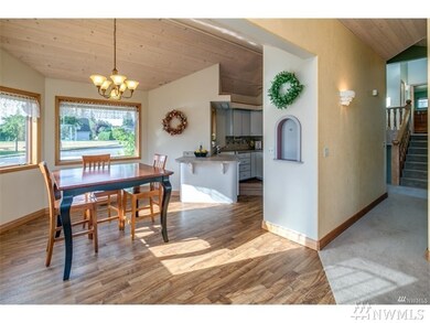 1604 Main St, Lynden, WA 98264 - photo 7