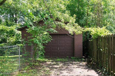 RealTourCast M Weisberg Mosswood (1 of