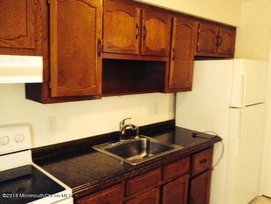 Summit - Kitchen