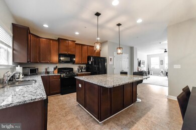 716 Pin Oak Ct, Prince Frederick, MD 20678 - photo 4