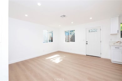 5739 S St Andrews Place, Los Angeles, CA 90062 - photo 7