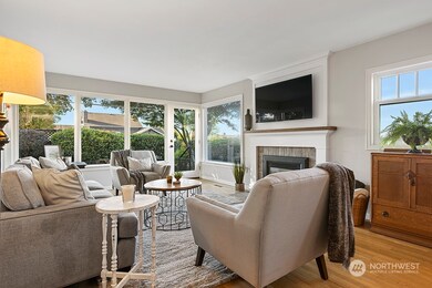 4001 Soundview Dr W, University Place, WA 98466 - photo 5