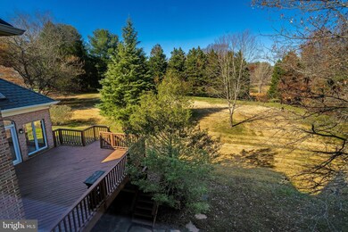 9001 Saunders Ln, Bethesda, MD 20817 - photo 2