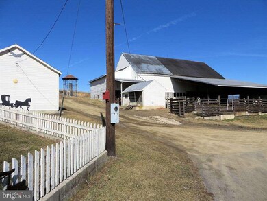 unlisted-address, Chambersburg, PA 17202 - photo 7