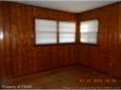 522 Terry Cir, Fayetteville, NC 28304 - photo 4