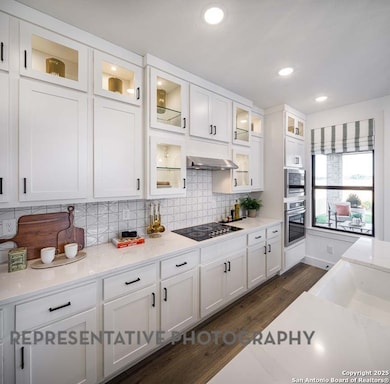 383 White Oak, Castroville, TX 78009 - photo 6