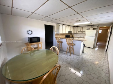 750 SE 3rd Place, Hialeah, FL 33010 - photo 5