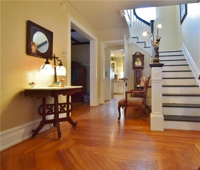 118 S 17th St, Allentown, PA 18104 - photo 3