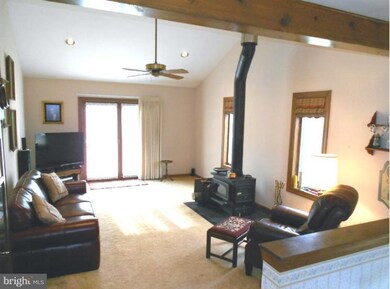 8 Fairwood View Ct, Phoenix, MD 21131 - photo 2