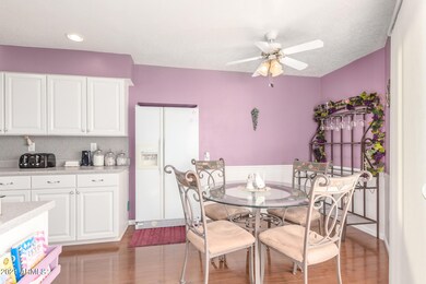 10506 W Hutton Dr, Sun City, AZ 85351 - photo 4