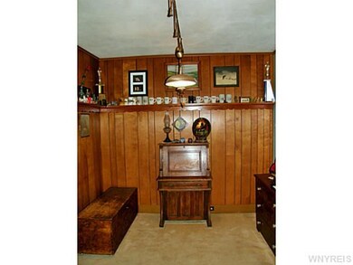 Dining Room. Dining Room right off the kitchen mak