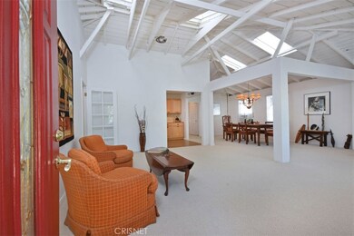 22528 Avenue San Luis, Woodland Hills, CA 91364 - photo 4