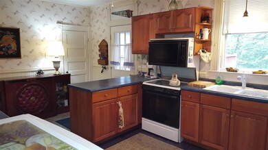 529 Pembroke St, Pembroke, NH 03275 - photo 7