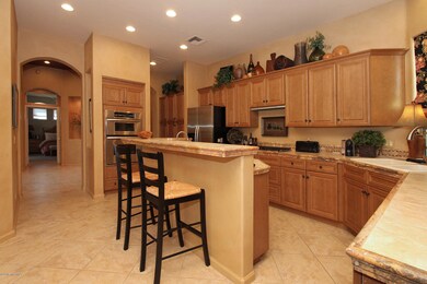 Kitchen With Upgraded Cabinets!