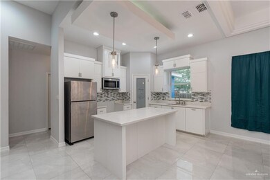 226 Spanish Oak Dr, Alamo, TX 78516 - photo 7