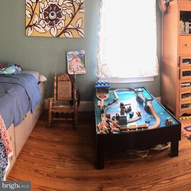 124 W 6th Ave, Ranson, WV 25438 - photo 7