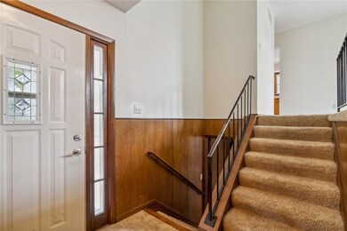 4702 Twin Pine Dr NE, Cedar Rapids, IA 52402 - photo 3