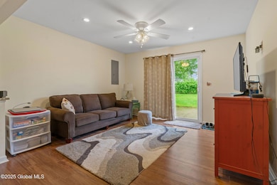 27-web-or-mls-1148-outer-dr