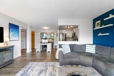 273 Cambridge Rd unit 607, Woburn, MA 01801 - photo 6