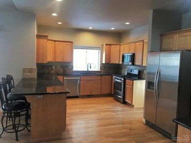 61260 Desert Oasis Ct, Bend, OR 97702 - photo 6