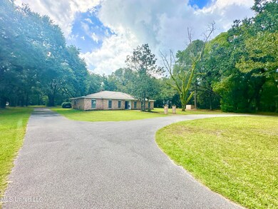 6001 Wooded Acres Rd, Vancleave, MS 39565 - photo 4