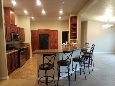 6369 Ponderosa St, Central Point, OR 97502 - photo 5