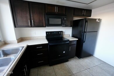 Kitchen 3