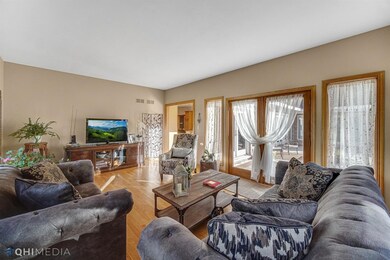 812 Royal Dublin Ln, Dyer, IN 46311 - photo 6