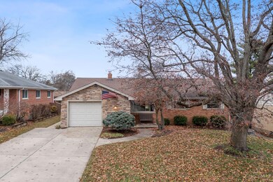 3464 Nandale Dr unit 53, Cincinnati, OH 45239 - photo 2