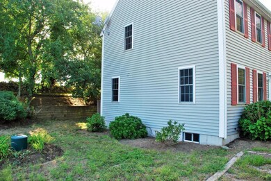 81 Liberty St, Plymouth, MA 02360 - photo 3