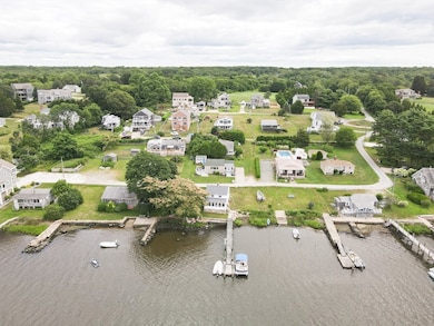 99 Sylvia Ln, Westport, MA 02790 - photo 5