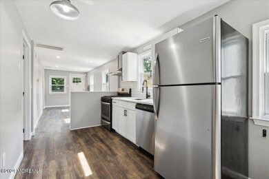 06-67 Passaic St, North Middletown, NJ-6